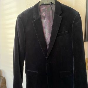 Men’s black velvet jacket